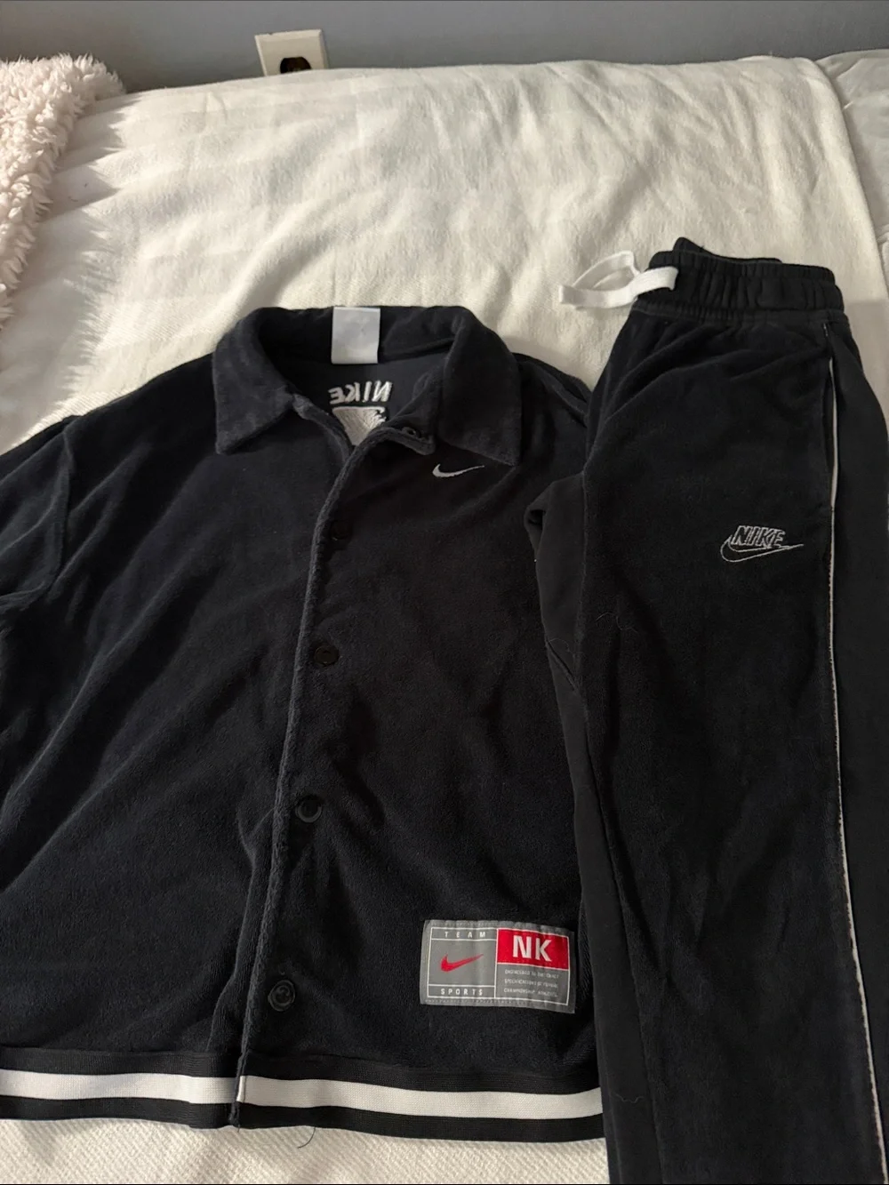 Nike Black Boys terry Basketball Pants set